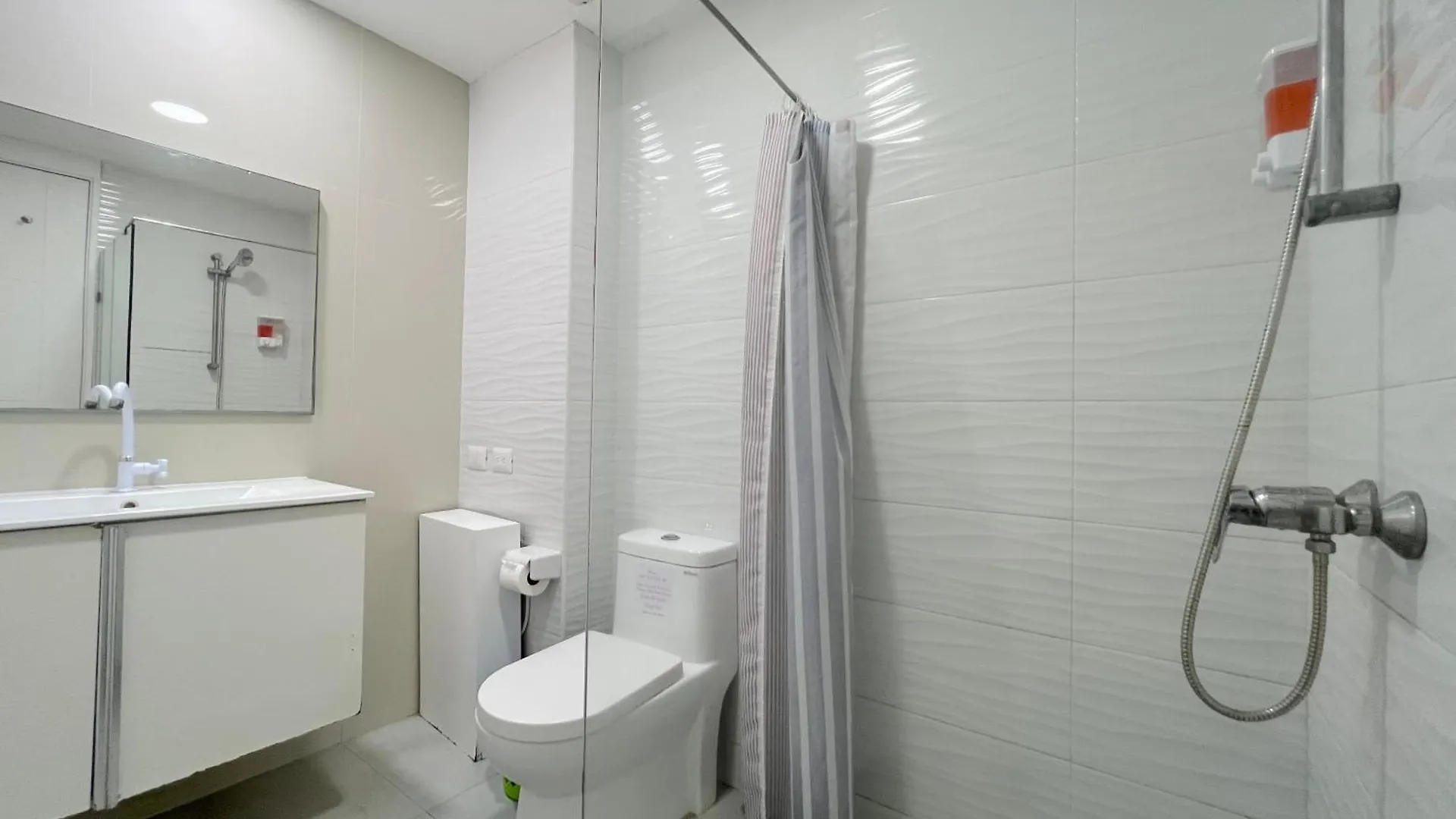 Olas Del Caribe - Vacation Suites With Rooftop Pool - Playa Los Corales Punta Cana Aparthotel