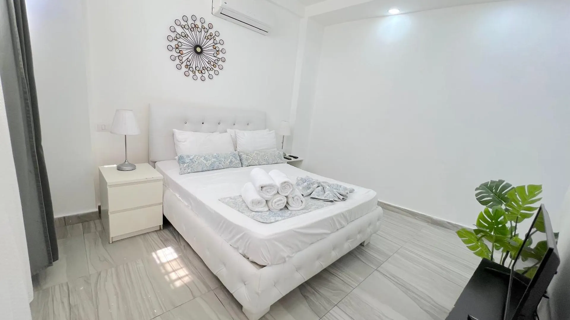 بونتا كانا Olas Del Caribe - Vacation Suites With Rooftop Pool - Playa Los Corales 5*, بونتا كانا جمهورية الدومينيكان