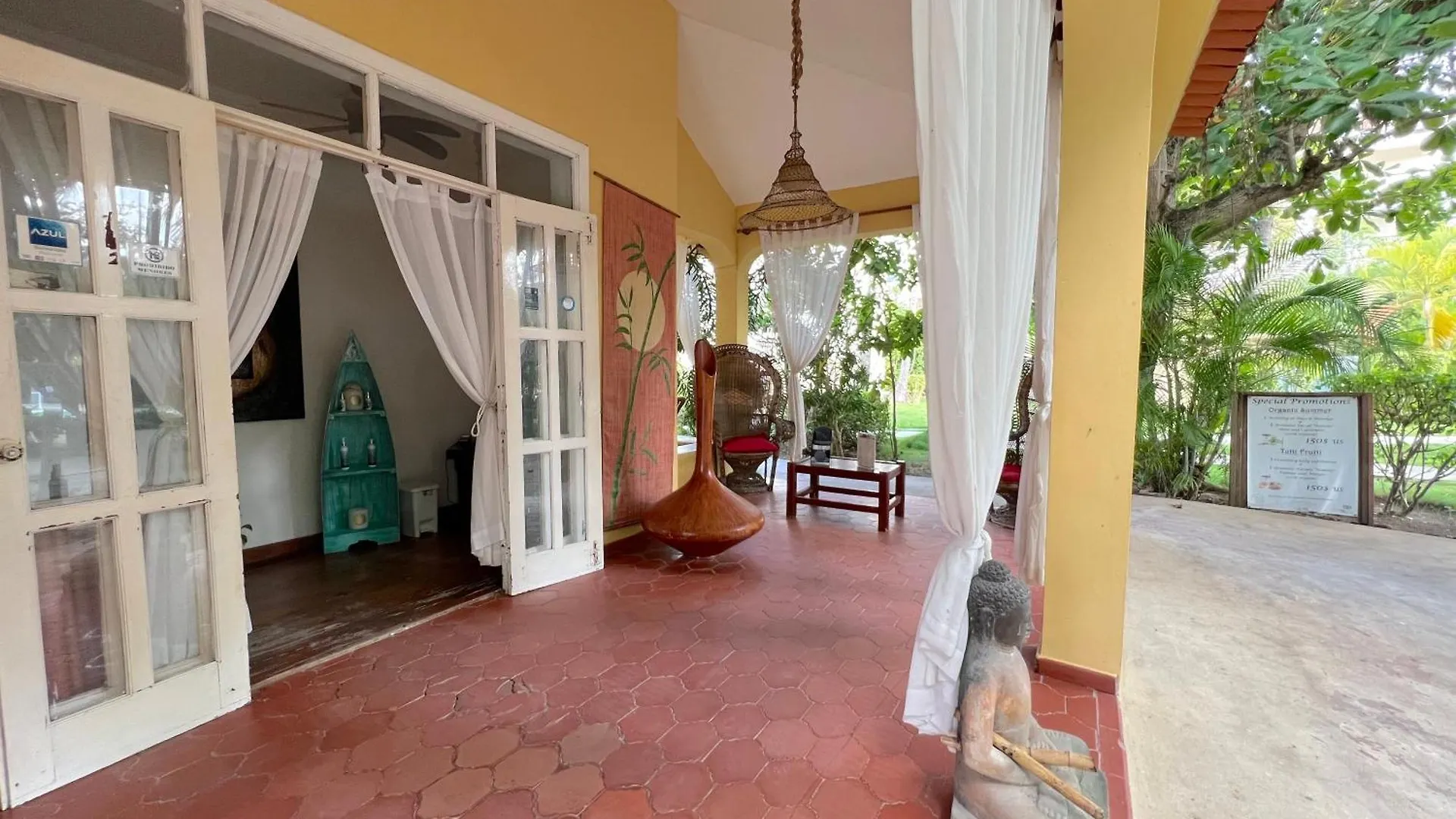 Olas Del Caribe - Vacation Suites With Rooftop Pool - Playa Los Corales Punta Cana Aparthotel